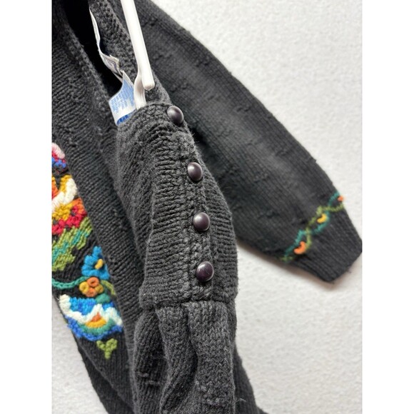 Vintage Portraits by Northern Isles Sweater Floral XL Cottage Chunky Knit Black - Picture 5 of 5